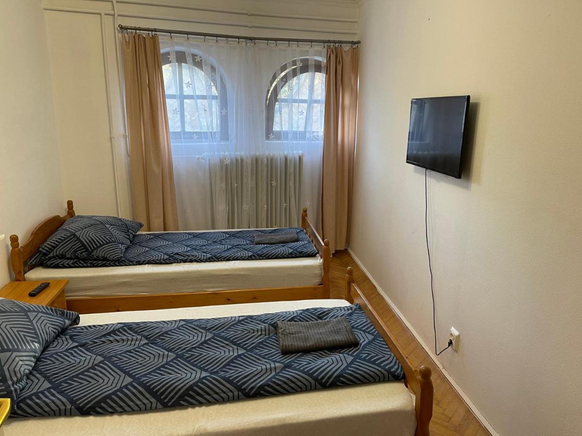 Szimpla Apartman Lejlighed Miskolc Eksteriør billede