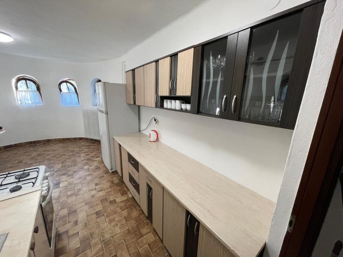 Szimpla Apartman Lejlighed Miskolc Eksteriør billede